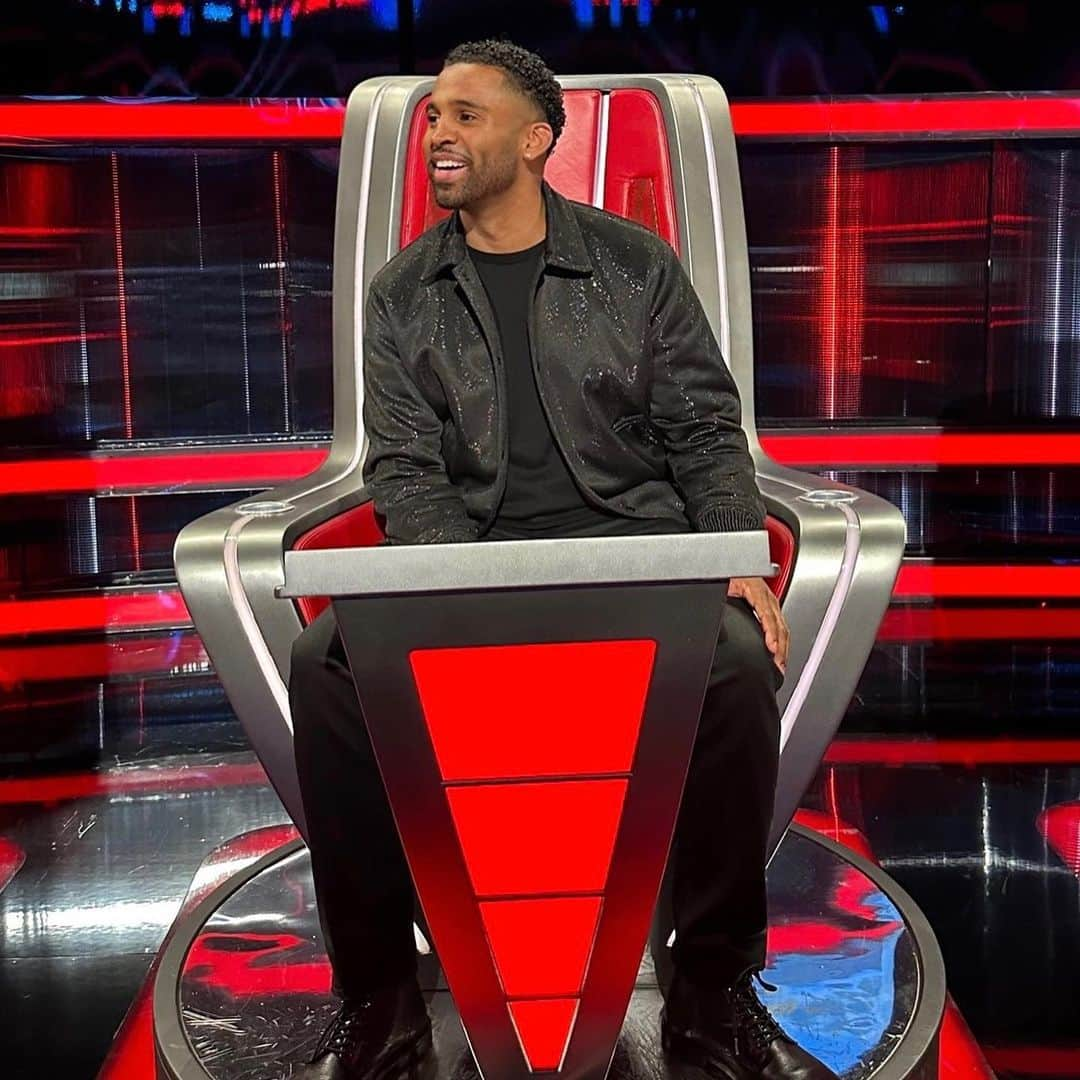 ネルソン・ベアトさんのインスタグラム写真 - (ネルソン・ベアトInstagram)「Another season down at @nbcthevoice !! Always blessed to do this with some of the best singers, musicians, and creatives in the game! #TheVoice #BGVs #Houseband」5月25日 10時57分 - nelsonbeato