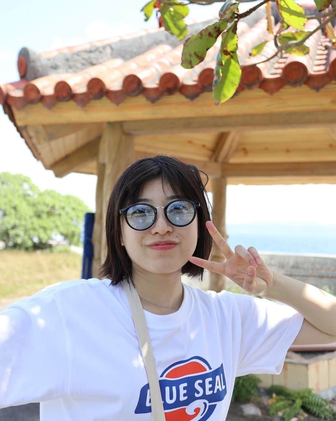 吉田華恋のインスタグラム：「BLUE SEAL🍨🌈 #ブルーシール」