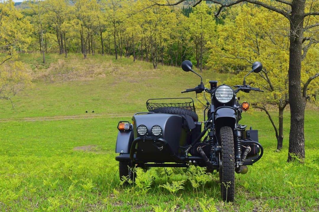 Ural Motorcyclesさんのインスタグラム写真 - (Ural MotorcyclesInstagram)「新緑＆ウラルのコラボ　by @toasted_laver_  #ウラルジャパンフォト　のタグでウラルの写真／動画をシェアしましょう！」5月25日 11時32分 - ural_japan_official