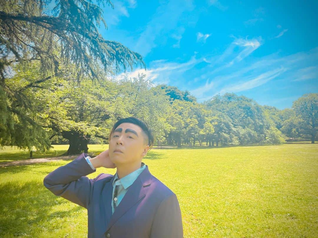堂本剛のインスタグラム：「#ENDRECHERI  #眉毛 #eyebrows」