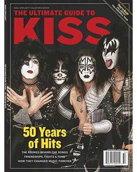KISSさんのインスタグラム写真 - (KISSInstagram)「#KISSisEverywhere! 3 new KISS Magazines are in stores everywhere throughout the US & Canada now!」5月25日 12時05分 - kissonline