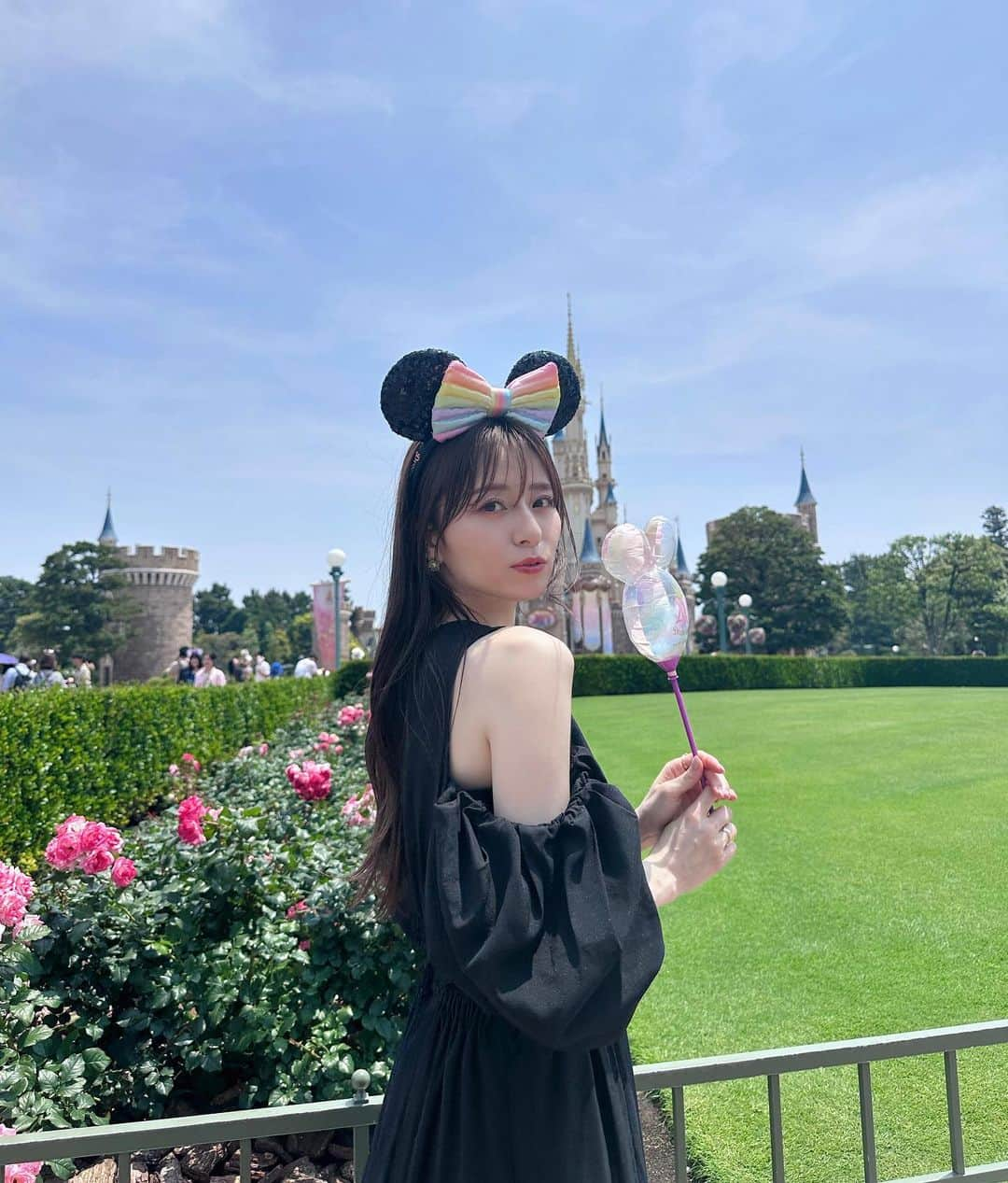 黒坂優香子さんのインスタグラム写真 - (黒坂優香子Instagram)「Tokyo Disneyland 40th anniversary   🎠Dream-Go-Round🎡  #tokyodisneyland #tokyodisneyresort #dreamgoround #40thanniversary #東京ディズニーランド #東京ディズニーランド40周年　#行ってきました #幸せ」5月25日 12時33分 - yukakokurosaka0606