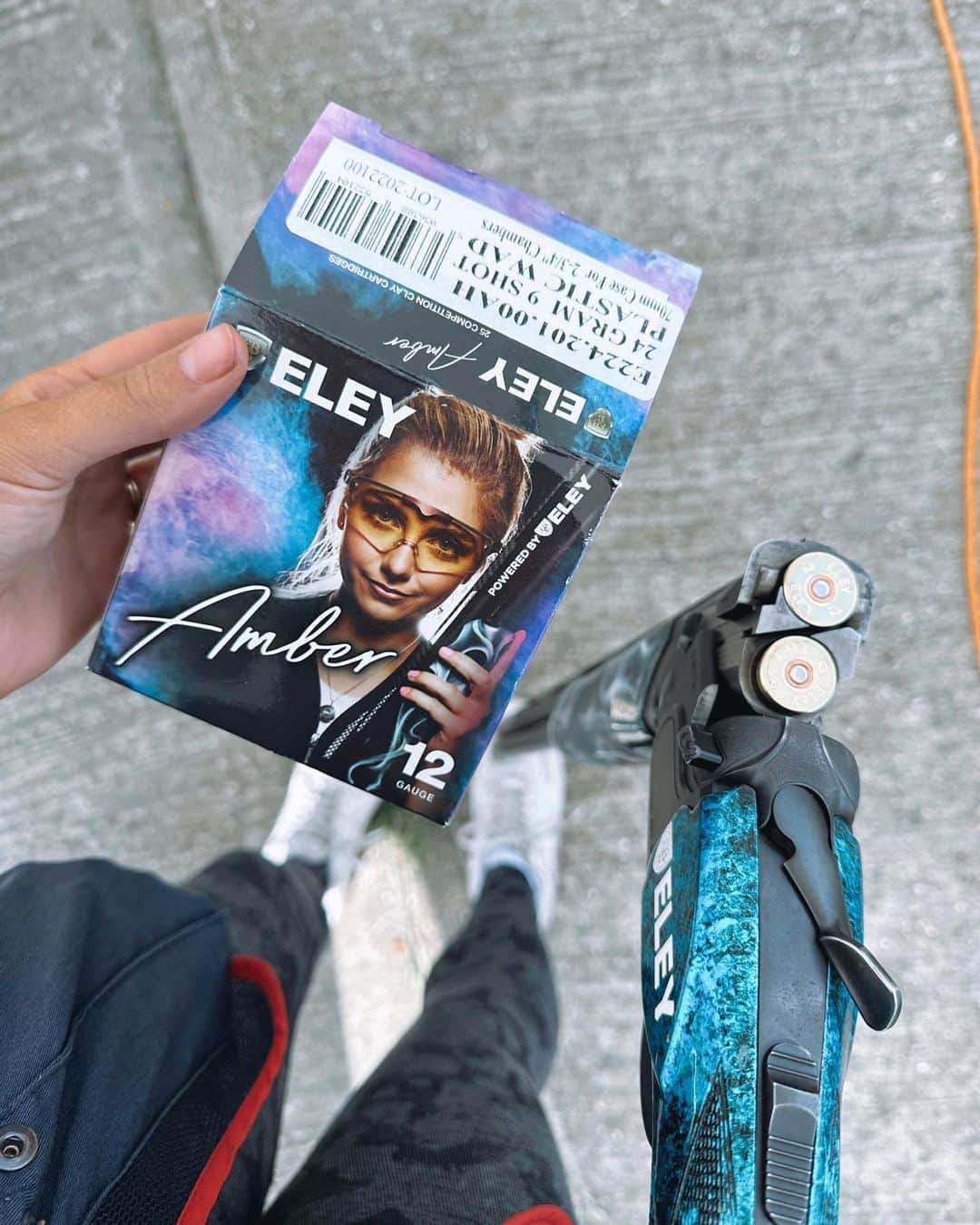 アンバー・ヒルのインスタグラム：「Easy Choice ✌🏽 @eleyhawk」