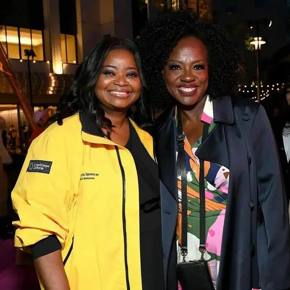 ヴィオラ・デイヴィスさんのインスタグラム写真 - (ヴィオラ・デイヴィスInstagram)「Happiest of birthdays to my sistah, my peer, my heart @OctaviaSpencer!!! Shine bright like a diamond sis! I love you ❤️」5月25日 23時28分 - violadavis