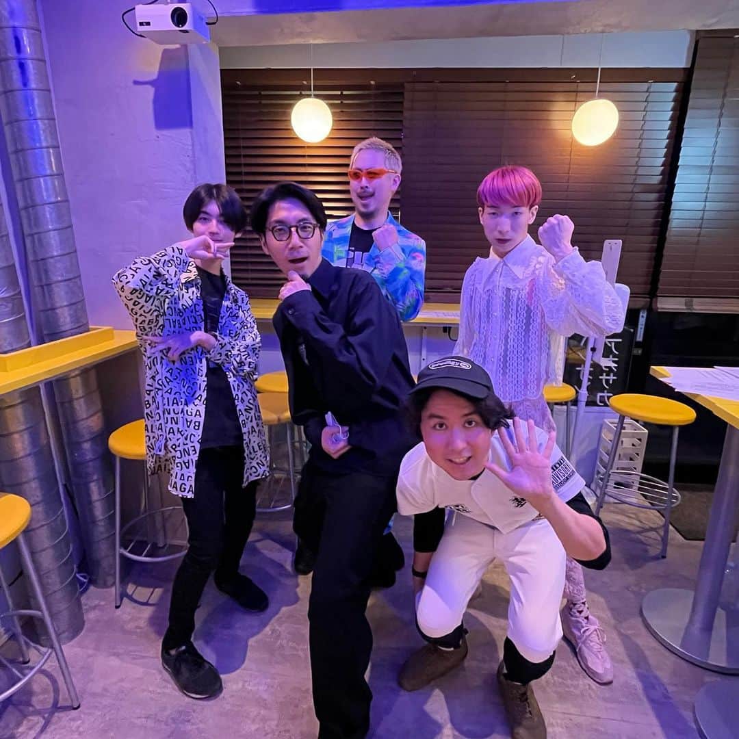 tofubeatsのインスタグラム：「本日TBSラジオ @after6junction はこちらの編成でお届けしました…とりあえず詳しくはradikoでどうぞ。」