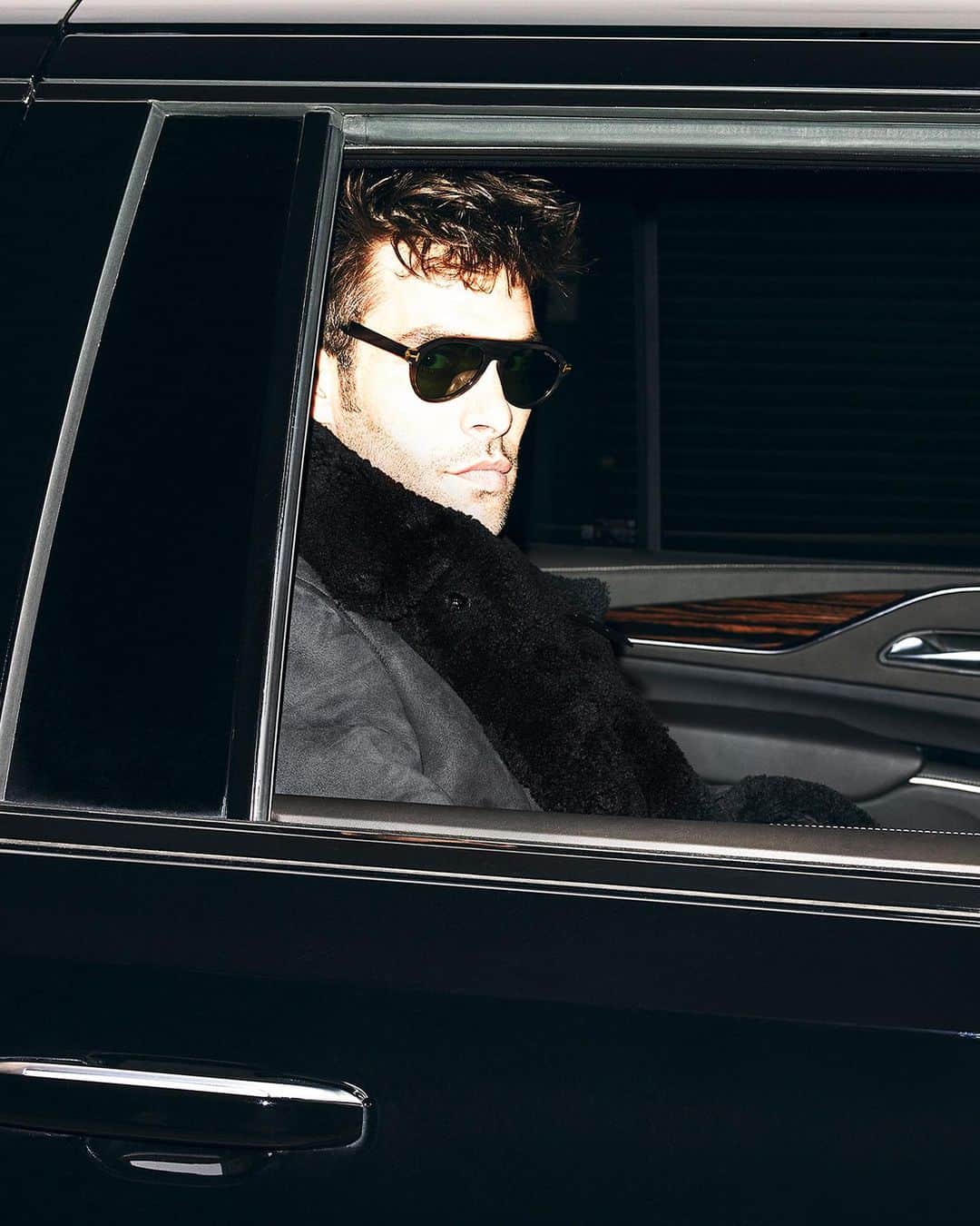 トムフォードのインスタグラム：「PRIVATE EYEWEAR COLLECTION.   THE TRUE MEANING OF PRIVATE - DISCOVER THE COLLECTION.   #TOMFORD」