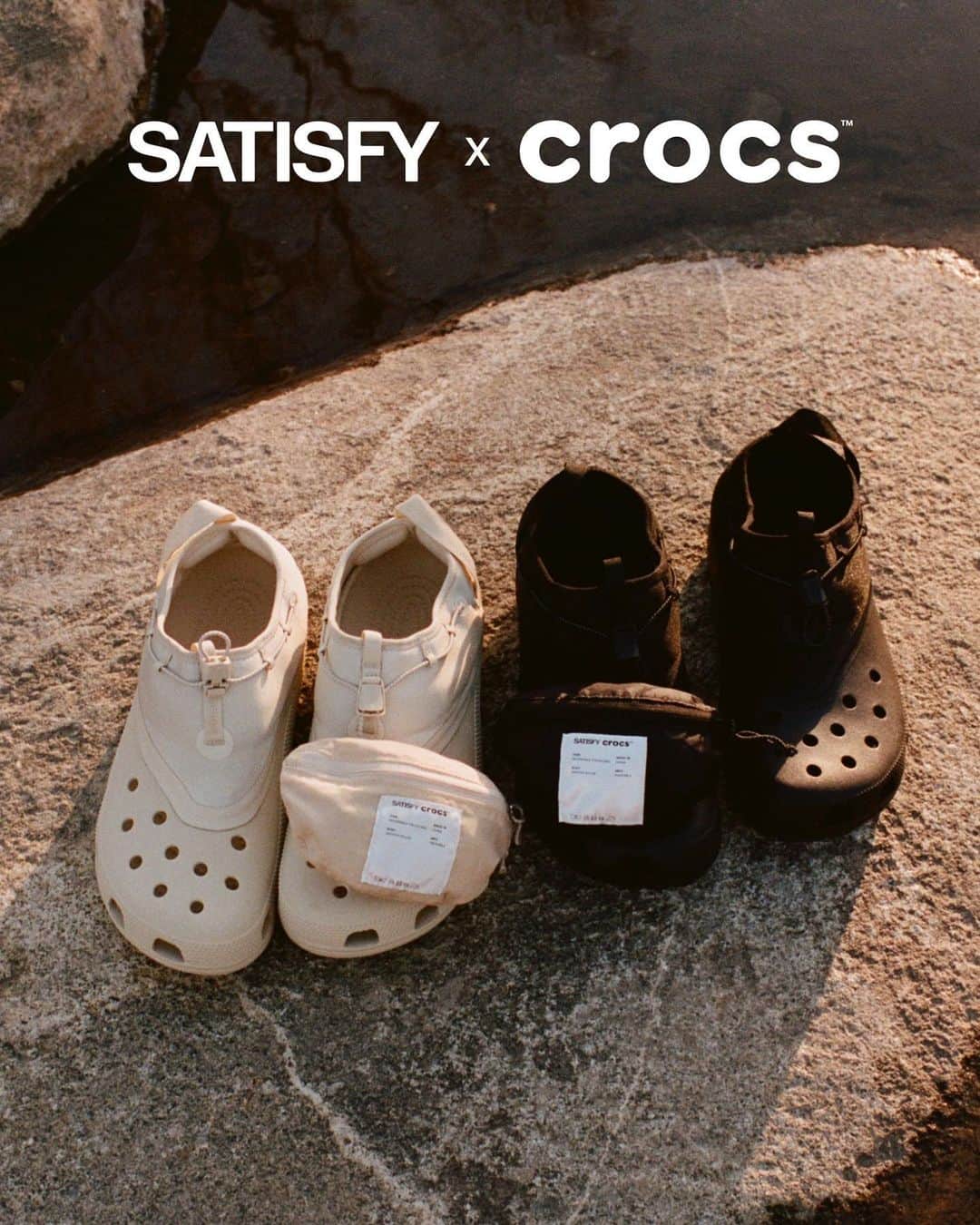 アトモスさんのインスタグラム写真 - (アトモスInstagram)「. crocs × Satisfy Classic Clog  crocsからパリ発のランニングブランド「Satisfy」とのコラボレーションサンダルが登場。 Satisfyは、セレクトショップ「April 77」の創設者として知られる元スケートボーダー Brice Partouche（リース・パルトゥーシュ）が、2015年に立ち上げたブランド。 今回のコラボレーションでは、crocs Hydroから着想を得た新しいClassic clogスタイルに、ウルトラマラソンの要素を融合して開発　商品の特徴として、Classic Clogをベースに、柔軟性の高いネオプレーン素材を採用した履き口を装着　アッパーには、パッカブルナイロンバッグJIBBITZが付属し、ダストバッグやシューズ袋、ユーザーのアイデアで多様に活用が可能。 本商品は現在atmos オンラインにて発売中。  Collaboration sandals with the running brand "Satisfy" from Paris are now available from crocs. Satisfy is a brand launched in 2015 by former skateboarder Brice Partouche, known as the founder of the select shop "April 77". In this collaboration, we have developed a new Classic clog style inspired by crocs Hydro by combining the elements of ultramarathons.The product features a Classic Clog base with a highly flexible neoprene material. Attachment: The upper comes with a packable nylon bag, JIBBITZ, which can be used in a variety of ways, such as a dust bag or shoe bag. This product is currently on sale at atmos online.  #atmos#crocs#Satisfy」5月25日 16時33分 - atmos_japan