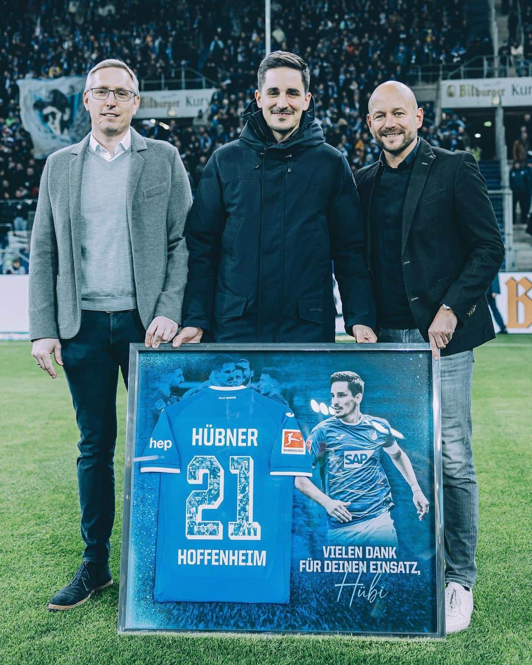 TSG1899ホッフェンハイムさんのインスタグラム写真 - (TSG1899ホッフェンハイムInstagram)「Erinnert Ihr Euch noch an das Hinspiel gegen Stuttgart? 🥲」5月26日 23時00分 - tsghoffenheim