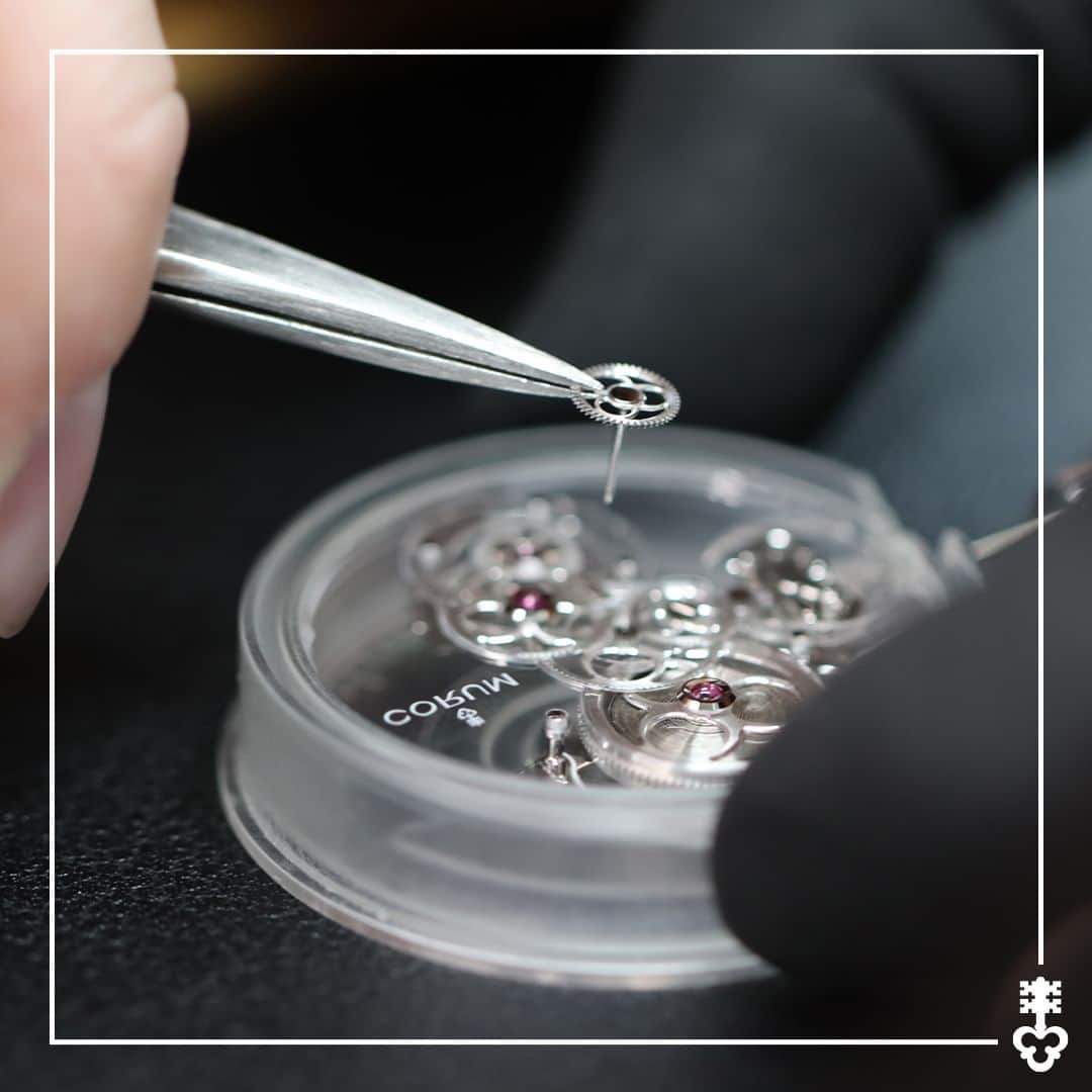 コルムのインスタグラム：「Every detail matters.  Corum, today, continues the philosophy of our founder, Mr René Bannwart, focusing on quality watchmaking that is ahead of its time with great attention to detail.   #Corum #CorumWatches #FineWatchmaking」