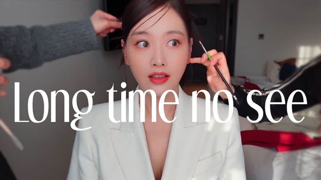 のインスタグラム：「LONG TIME NO SEE🤍  오랜만에 유튜브를 다시 시작해보려해요. 잘해볼게요🤍   (인스타 프로필에 링크 연결해놨어요🫣)」