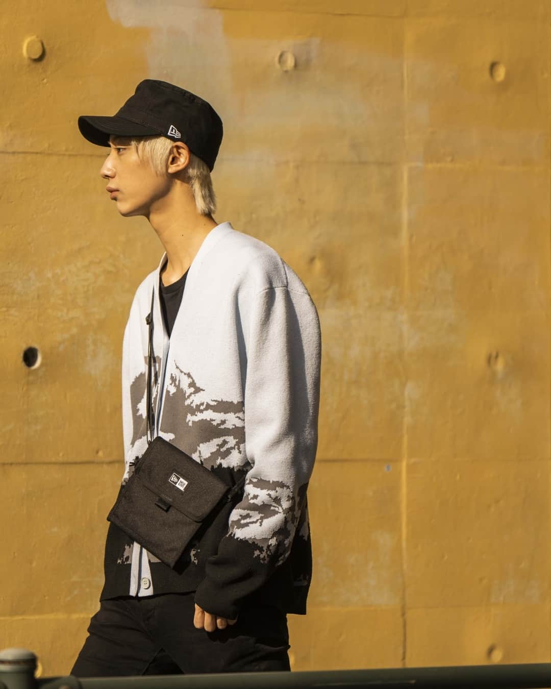 New Era Japan オフィシャル Instagram アカウントさんのインスタグラム写真 - (New Era Japan オフィシャル Instagram アカウントInstagram)「⁠ WM-01⁠ Duck Cotton Black⁠ ⁠ Square Nech Pouch⁠ W180 x H185 x D25mm（0.5L）⁠ ⁠ ⁠ #NEWERA #WM01 #ニューエラ #ニューエラキャップ #ワークキャップ」5月25日 17時50分 - newerajapan