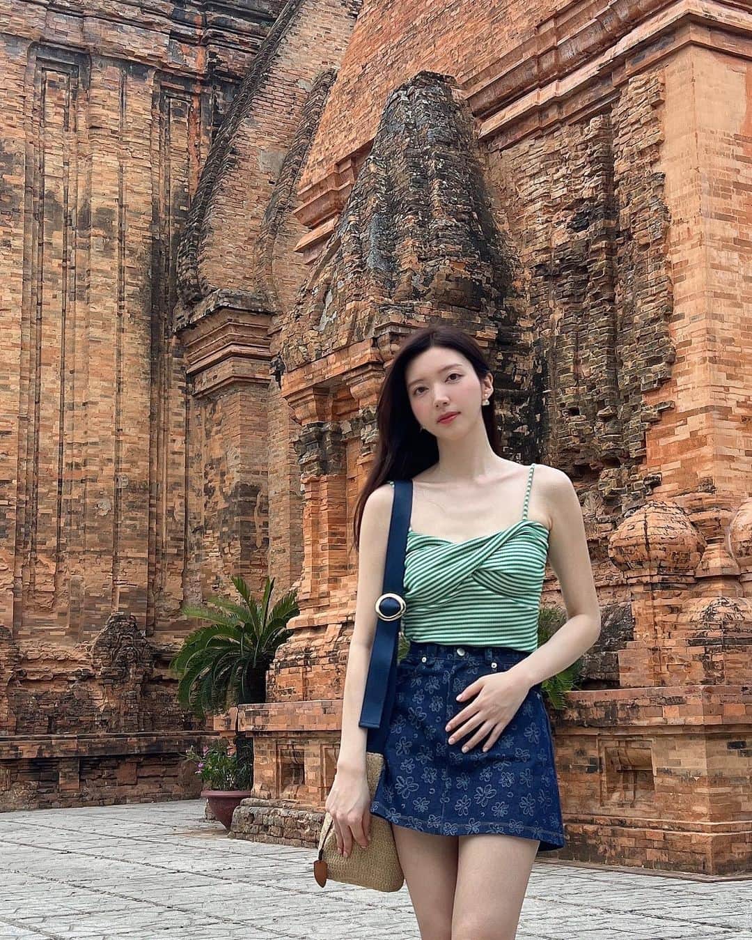 チェ・ソジンさんのインスタグラム写真 - (チェ・ソジンInstagram)「여름 좋아해요😍  #nhatrang #vietnam #베트남 #가족여행」5月25日 18時01分 - ko_woon_