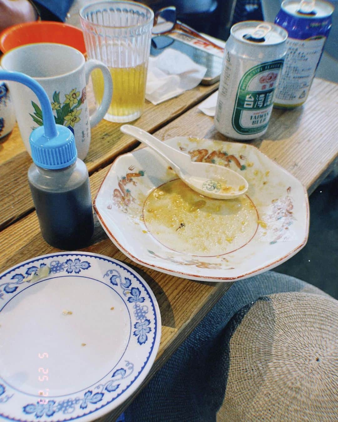 光永さんのインスタグラム写真 - (光永Instagram)「キム兄コーデが良過ぎたので、駅で撮らせてもらいました📱👒✨ きょうは、キム兄とワタナベアニさんと、美味しい台湾料理とキンキンのコーヒーを嗜む、そんな大人のお昼でございました☕️ 至福。 ㅤㅤㅤㅤㅤㅤㅤㅤㅤㅤㅤㅤ #白山ランチ #also #木村コーヒー店」5月25日 18時04分 - hinata_official__