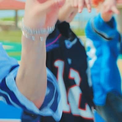 ORβIT【公式】のインスタグラム：「ORβIT 3rd Single "FUN" M/V Performance ver. RELEASE  #ORβIT #FUN  #RoomProject  #EαRTH」