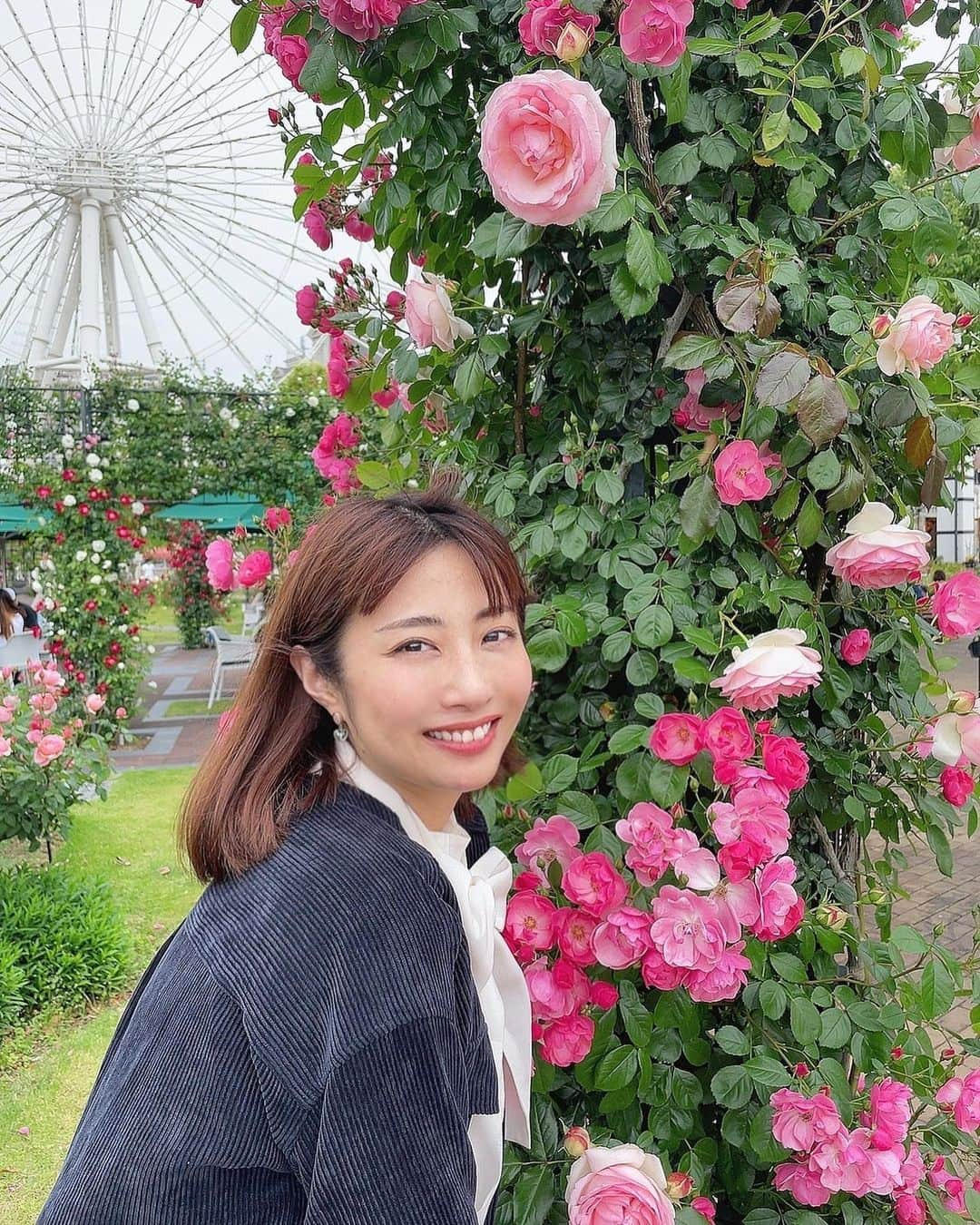 古川真奈美のインスタグラム：「. . ここ最近の気温が安定しすぎてないので、毎日服装に悩みます🤔 (まぁ基本家にいるのですが…笑) とりあえず衣替えは終わったので、寒くなったら困る……🫤 ⁡ 話し変わりますが、 前回中山さんのハイフがよかったので2回目やってきましたー☺️💓 シュッて顔引き締まってラインでるので、最高です！ それと同時に化粧ノリがめっちゃ良くなるんだよな〜😍 痛みが全くないから安心して受けれます🙆🏻‍♀️ ⁡ 中山さんのキャラが強すぎて、毎回笑っちゃう😂🫶✨ 男性のお客さんも多いみたいです😳 最近のメンズは美意識高すぎんか？？ ぜひ、メンズのみんなも行ってみてねー🥳 予約は @yuta89.03  に直接DMしたら取れるよー🙌🏻 ⁡ ⁡ 中山さん、ありがとーございましたー🙇🏻‍♂️🌸 ⁡ ⁡ ⁡ #Yeautty #スティックハイフ #アドバイザー中山 #美容ハイフ #ハイフ #美容に全力を尽くすアラサー #instalike #instamood  #ootd #东京 #扎心了 #ow #맞팔 #instapic  #팔로우미 #instaphoto #instagravure #girl #glam #followme #インスタグラビア #グラビア #japanesegirl #selfies #gravure  #lookgoodfeelgood」