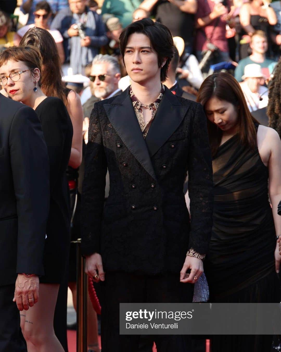 髙石リエムさんのインスタグラム写真 - (髙石リエムInstagram)「Was an absolute pleasure to go see @asteroidcity directed by Wes Anderson at @festivaldecannes  Thank you @chopard 💎  And yes I’ll never forget Tom Hanks asking me  how many movies I’ve watched🫶🏻🔥  @dolcegabbana   #festivaldecannes #chopard #cannesfilmfestival  #cannes  #dolcegabbana #asteroidcity #redcarpet」5月25日 18時34分 - liamt_p