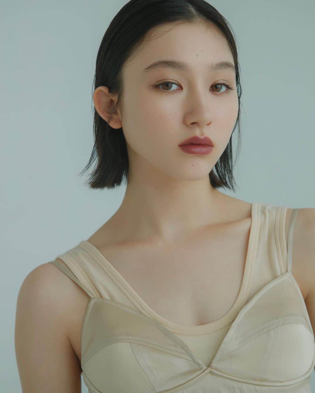 菊地泰久のインスタグラム：「@nanami_keyes  @lauramercier  @maquia.magazine  @tomoe___nakayama  @michie_suzuki_  @yasuhisa_kikuchi   #nanamikeyes #lauramercier #菊地泰久 #yasuhisakikuchi #beauty #makeup #fashion #portrait #jewelry #gravure #shooting #photography #photographer #model #studio」