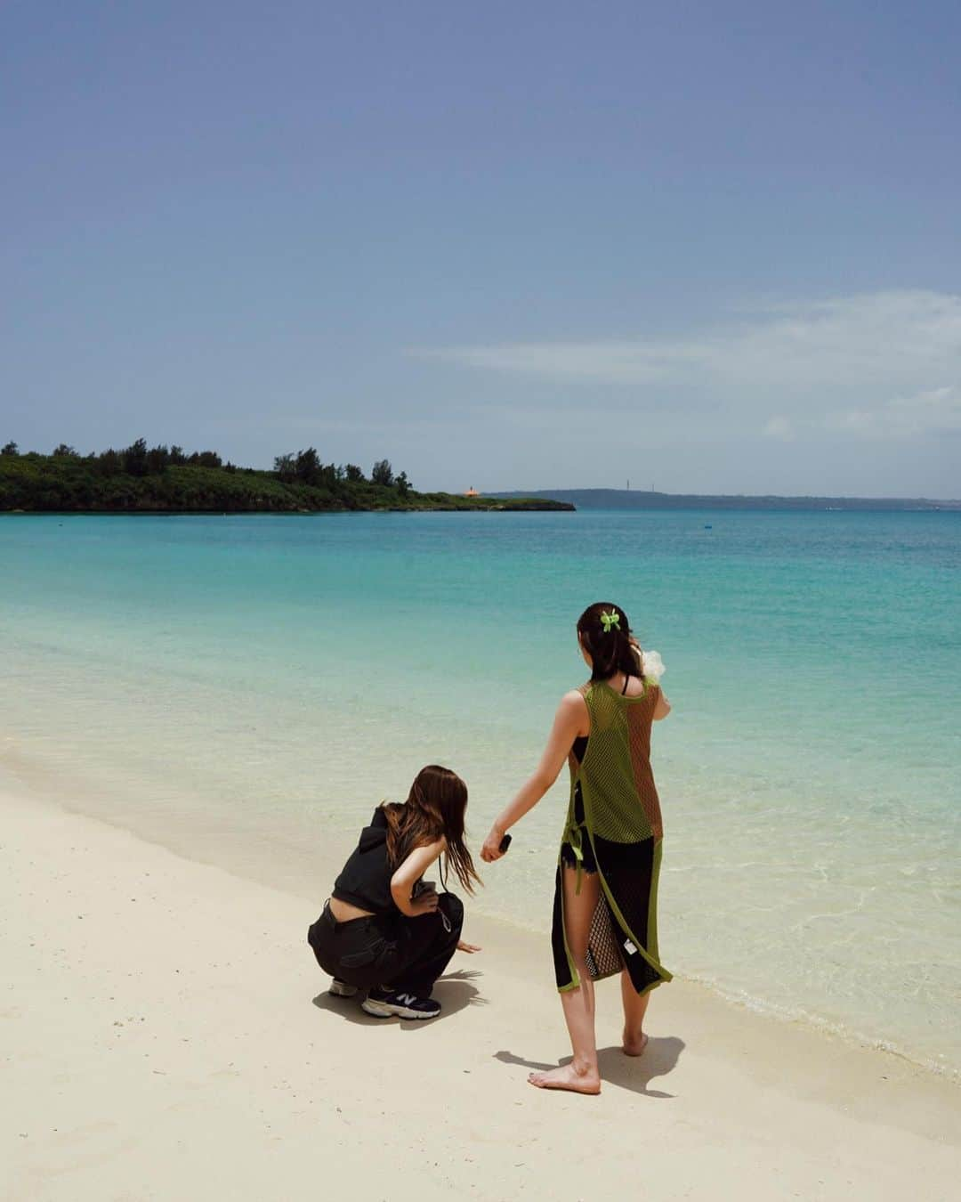 市野莉佳さんのインスタグラム写真 - (市野莉佳Instagram)「. MIYAKOJIMA🐢🌺🍸 旅行決まってからずっと楽しみにしてた宮古島♡ 雨も降らず、いい天気でよかった~ !! お昼からテラスでお酒飲んで いい休日すぎる :) いっぱい写真撮ったからまた載せます 🌿 . #宮古島 #MIYAKOJIMA #沖縄 #国内旅行 #旅行 #ファッション #コーデ #夏服 #夏コーデ #セットアップ #fashion #coordinate #ootd #miyakojima #okinawa #japan #trip」5月25日 18時35分 - ichirika_62