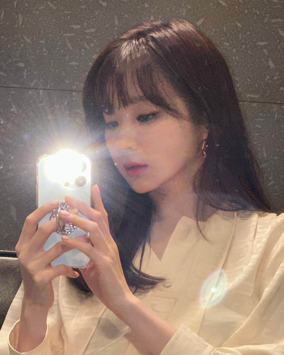 カン・ミンギョン のインスタグラム：「방방곡곡 다비치 유랑단 생활기 ❤️‍🔥」