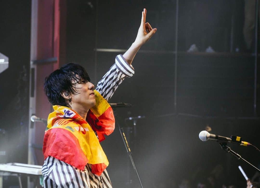 野田洋次郎さんのインスタグラム写真 - (野田洋次郎Instagram)「Barcelona🇪🇸 ️‍🔥 What a huge energy ...