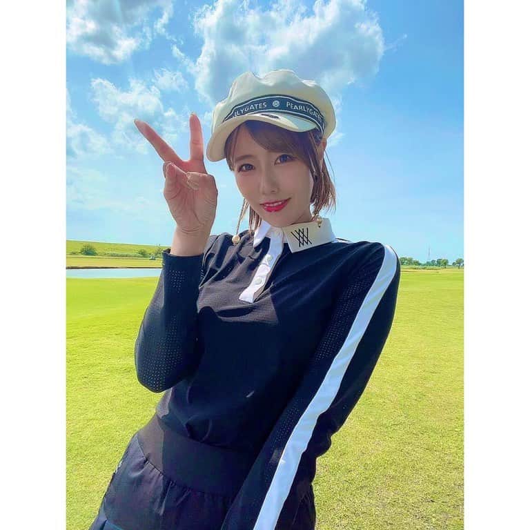 清原怜奈のインスタグラム：「ついに私の 『GTバーディーズカップ2023』デビュー日がやってきました♡ ワクワクドキドキ嬉しい(*≧∀≦*)  大好きなゴルフ⛳️一緒に楽しみましょ♡ ファンの皆様私とゴルフ⛳️ しましょうね(๑>◡<๑)♡  『GTバーディーズカップ2023』7月大会、7/12（水）に茨城県「セゴビアゴルフクラブ イン チヨダ」にて開催！  レースクイーンも多数在籍！　その他のメンバーも皆モデル、タレントたちです。  ぜひGTバーディーズと一緒に、いつもとは一味違うゴルフを楽しみましょう！  詳しくは、 https://golfsapuri.com/gt-birdies/detail/10008358 にて。  皆様のご参加、お待ちしております！  メンバーのプロフィールは、 https://golfsapuri.com/gt-birdies/category/16 を御覧ください！  #ゴルフ#ゴルフ女子 #レースクイーン #golf  #golflife #golfstagram #gtbirdiescup #ゴルフトゥデイバーディーズ #gtバーディーズ #golftoday #ゴルフトゥデイ #ゴルフイベント #ゴルフコンペ #gtバーディーズカップ #参加申込受付中#清原れな　#きよれな　#17ライバー  #ゴルフウェア　#ゴルフ好きな人と繋がりたい #golfootd #singer」