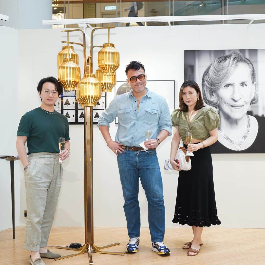 JJ.Acunaさんのインスタグラム写真 - (JJ.AcunaInstagram)「Team @jjabespoke checks out this fantastic new exhibition by @studioputman in collaboration with @sauvereignofficial. New and iconic archive works are on display in Hong Kong at Elements. Check it out and see the works of a design icon in dialogue with a great new fashion brand. #lifeofjj #jjacuna」5月25日 19時57分 - jj.acuna