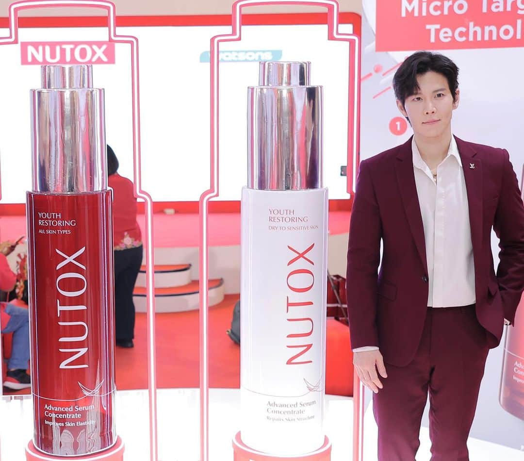 ハンビョル さんのインスタグラム写真 - (ハンビョル Instagram)「Nutox Product Media Launch 🎈  Thank you for the big turnout 🙏   @nutox_my @watsonsmy @wanyhasrita  #Nutox #NutoxMalaysia #Nutox #AntiAgeing #Skincare #Moisturiser #YouthRestoringAdvancedSerumConcentrate #CollagenRefill #NutoxCollagenBestFriend #YouthBeyondTime」5月25日 20時07分 - onestarbyul