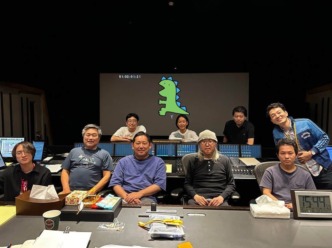 入江悠のインスタグラム：「新作映画、ダビング最終日。 ぐさりと楔を打つ映画が出来ました。 スタッフキャストの皆さん、ありがとう。」