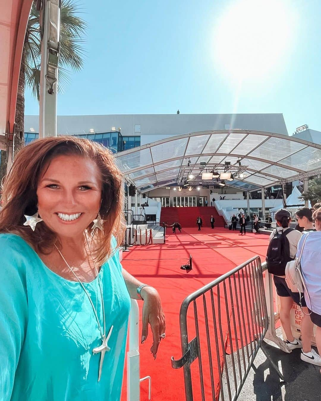 アビー・リー・ミラーさんのインスタグラム写真 - (アビー・リー・ミラーInstagram)「CANNES! The Sun, the Sea, the Stars, and Me! Bucket List ✔️ #aldc #abbylee #dancemoms #cannes #cannesfilmfestival #abbyleemiller #aldcww #abbyleedancecompany」5月25日 21時04分 - therealabbylee