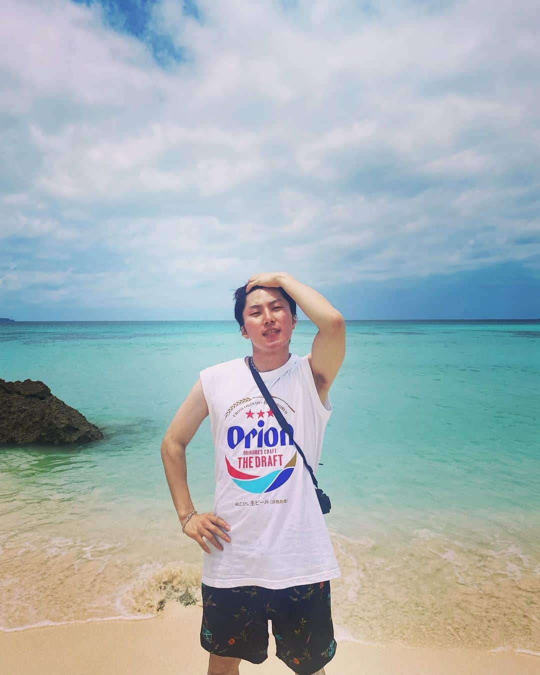 あむぎりさんのインスタグラム写真 - (あむぎりInstagram)「宮古島最高だったなぁ！！！  #コムミンゴ #集合写真って誰が持ってるの？」5月25日 21時08分 - com.amugiri