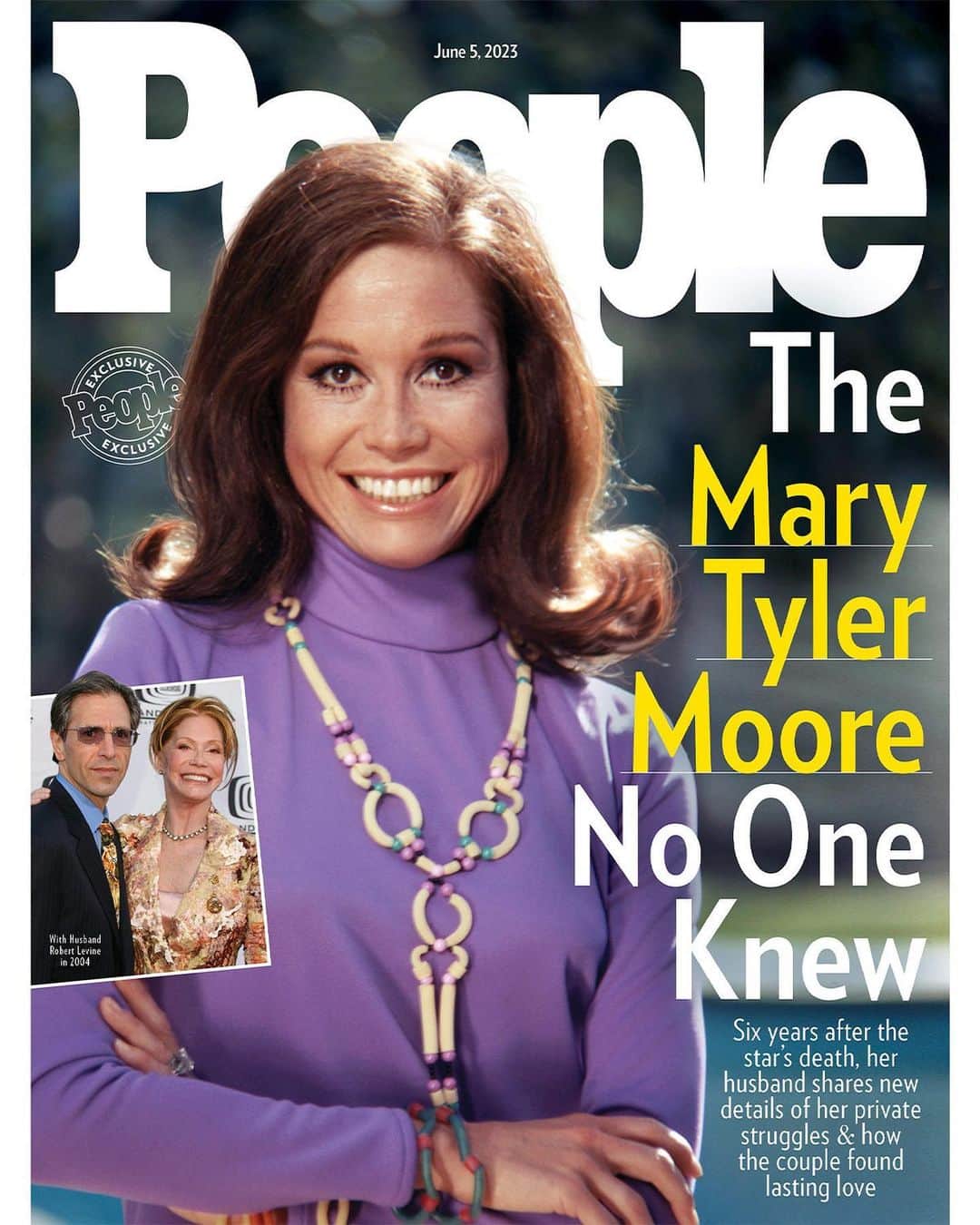 People Magazineさんのインスタグラム写真 - (People MagazineInstagram)「In the years since Mary Tyler Moore died at age 80 in 2017, no one has forgotten the whimsy, style and charm of her performances on two landmark CBS sitcoms: The Dick Van Dyke Show and The Mary Tyler Moore Show. She was, as the latter show’s theme song suggested, a star “who could turn the world on with her smile.”  But there was so much that Moore’s smile concealed — a dysfunctional childhood, personal tragedies, failed marriages, alcoholism and health problems (including the diabetes that eventually left her nearly blind) — until she found enduring romance with her third husband, cardiologist Robert Levine.  This brilliantly accomplished but deeply complicated Mary is explored in the fascinating, revelatory HBO documentary Being Mary Tyler Moore. “You think you know and love her,” Levine tells PEOPLE in this week’s cover story, “but you don’t know everything.” Pick up the issue on newsstands Friday, and tap the bio link for the full story.」5月25日 21時17分 - people