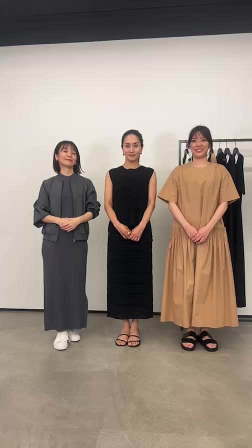 亀恭子のインスタグラム：「@theory_luxe_official  Instagram Live 新作 summer dress」