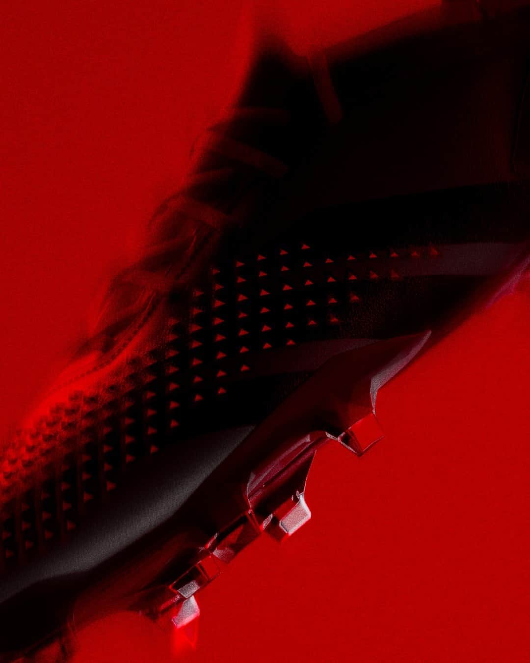 プラダさんのインスタグラム写真 - (プラダInstagram)「A first of its kind.  adidas Football for Prada presents specially engineered boots thatcombine the sophisticated codes of Prada and the high-performance football technologies unique to adidas, reimagining top styles Predator. Accuracy, Copa Pure, and X Crazyfast.  Discover more via link in bio.  #adidasforPrada #Prada #adidasfootball」5月25日 21時25分 - prada