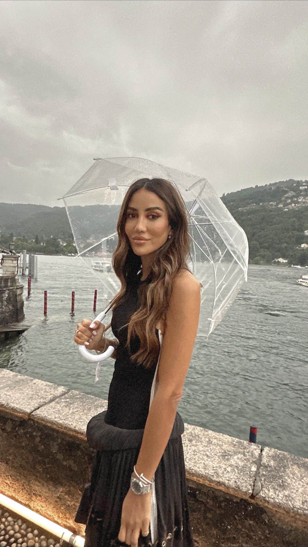 Tamara Kalinicのインスタグラム：「I felt like adding a bit of volume with my show look on this rainy day @louisvuitton #LVcruise24」