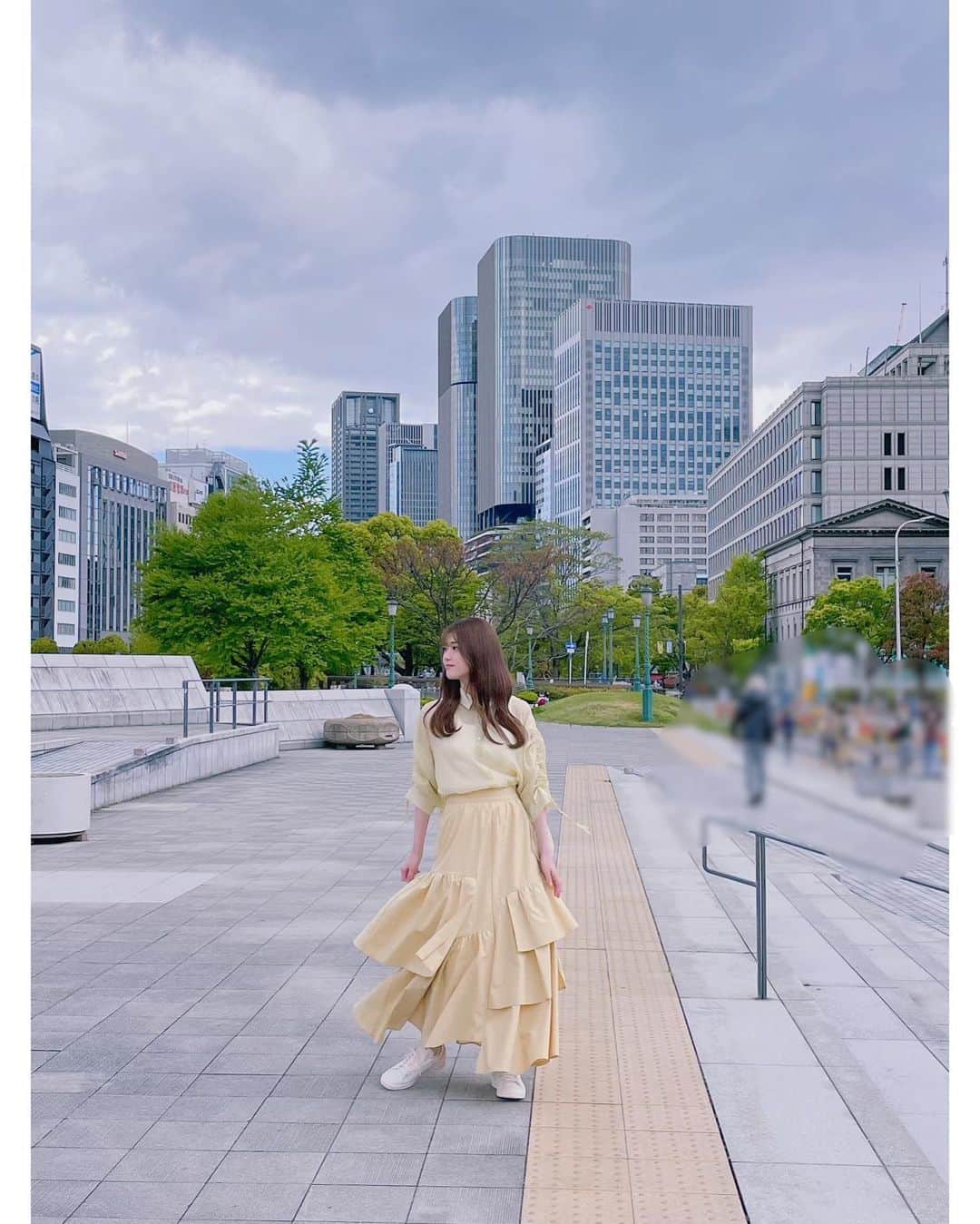 松村沙友理さんのインスタグラム写真 - (松村沙友理Instagram)「🍎  月刊　旅色  大阪特集です。  ぜひご覧ください」5月25日 21時39分 - matsumura_sayuri_official