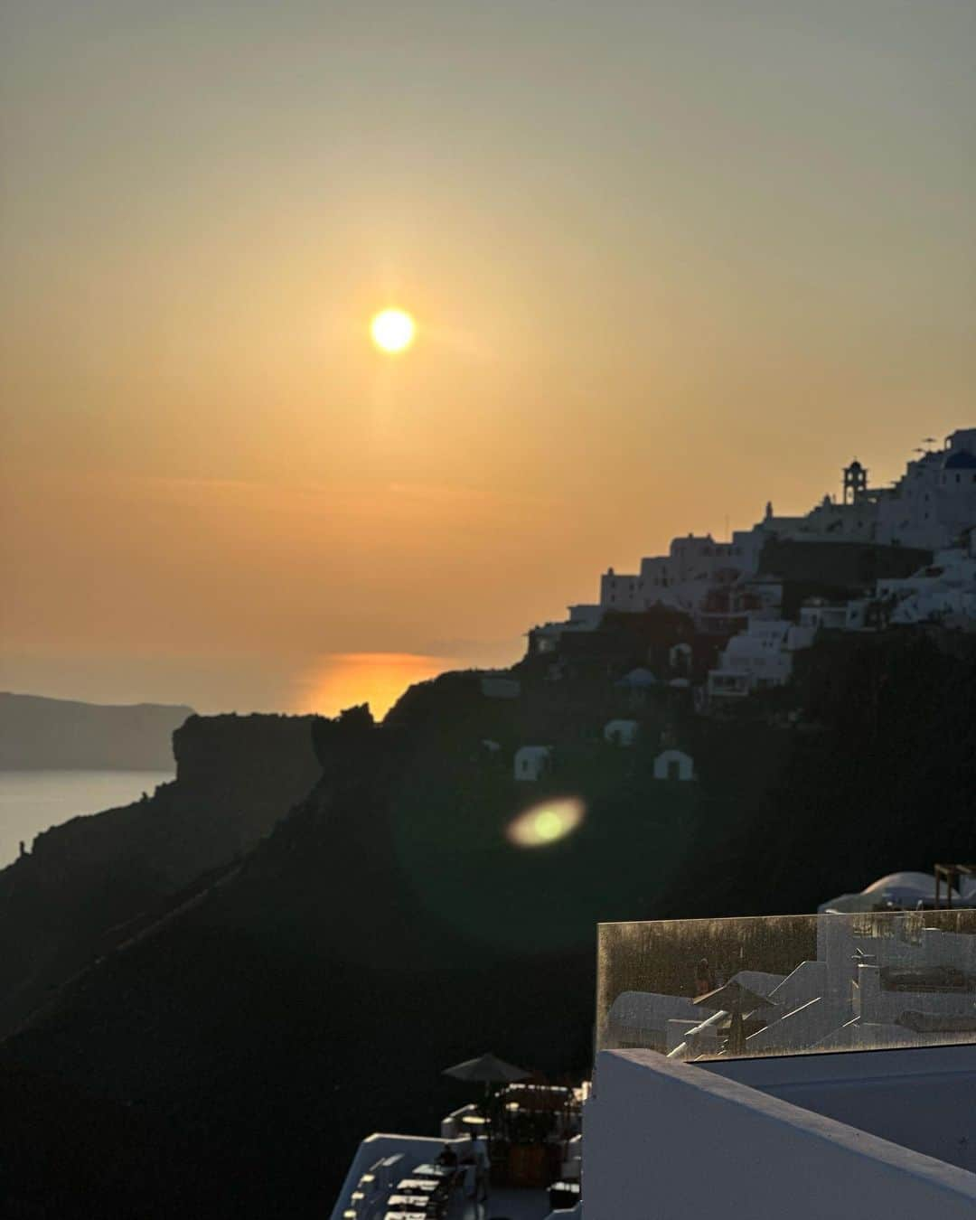 マリア・メノウノスさんのインスタグラム写真 - (マリア・メノウノスInstagram)「BABYMOON in Santorini! ❤️🇬🇷」5月25日 22時10分 - mariamenounos