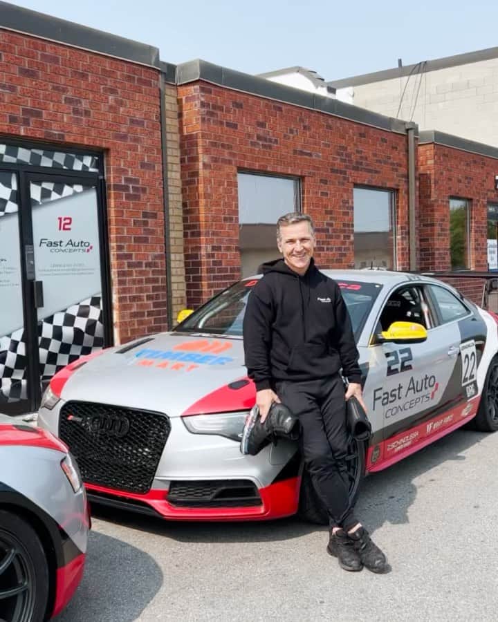 エルビス・ストイコのインスタグラム：「@kingdontimbermart has a grand opening May 27th from 10am-4pm. ⠀ They are one of my sponsors and I will be there to support them! We will have both @fastautoconcepts race cars there as well! ⠀ Please come out and support! 1873 8th Line Smith, Lakefield Ont ⠀ #timbermart #racecars #sponsorship #figureskating」
