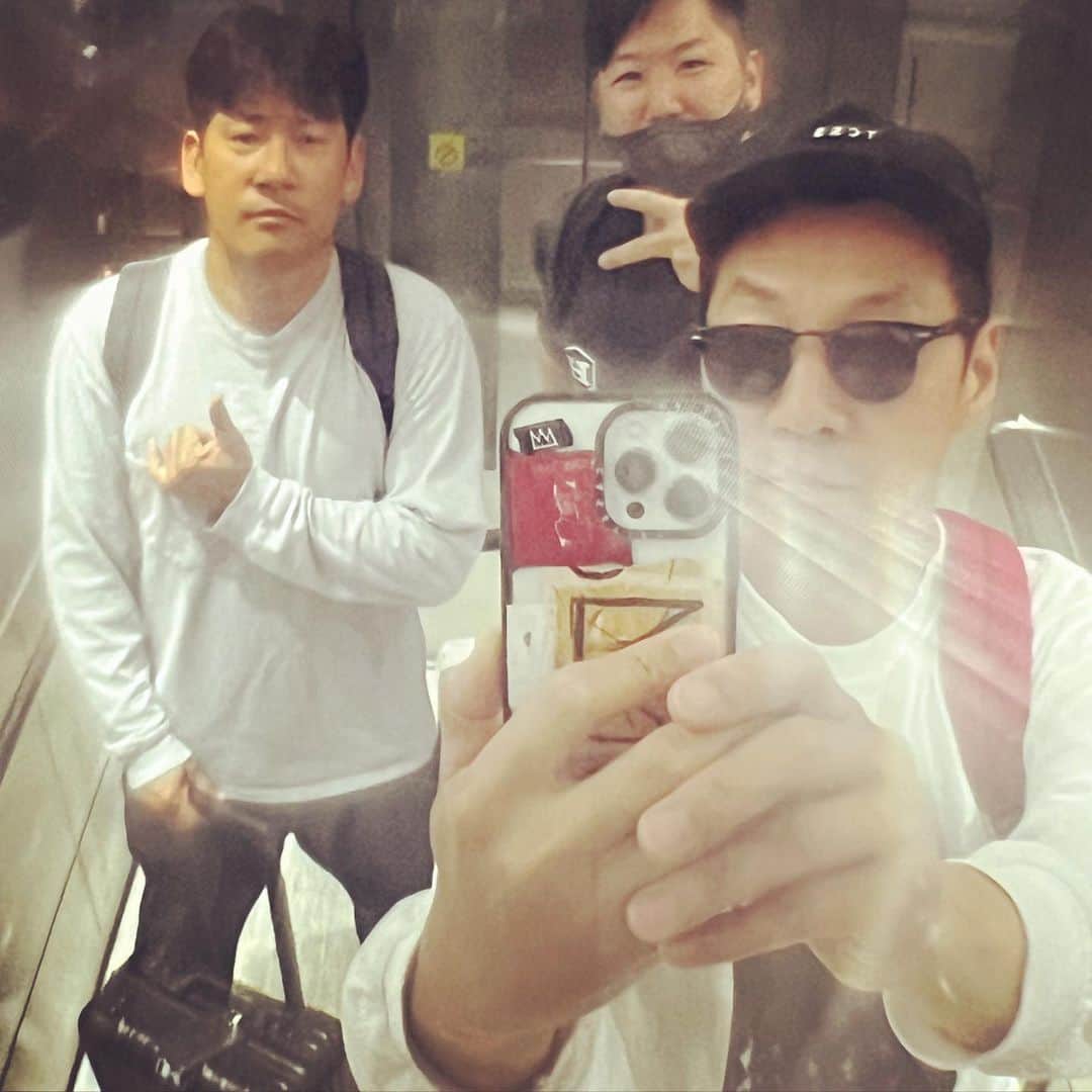 イ・チョニのインスタグラム：「OB #hibrow #japan #fieldstyle」