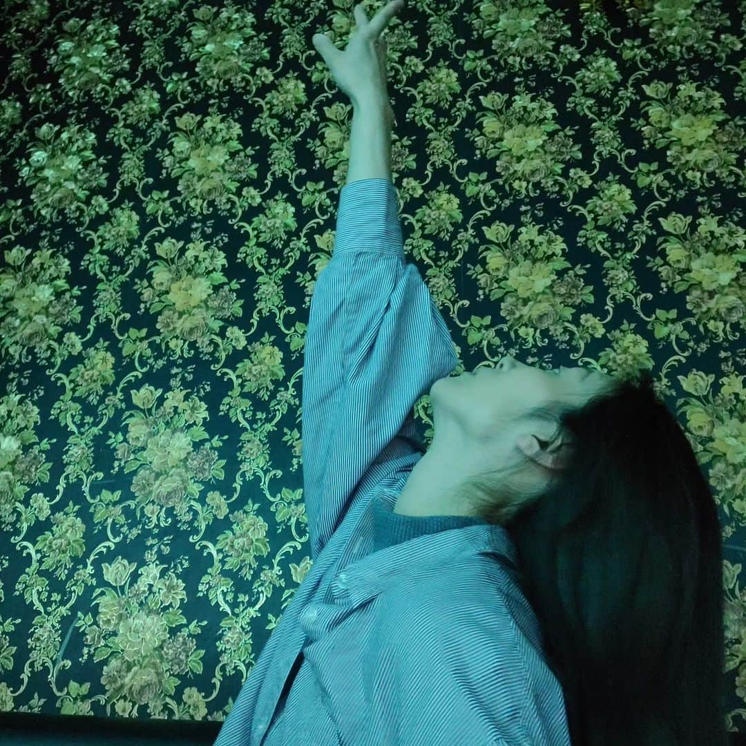 のインスタグラム：「おききがバラード歌ってます🎤 個人的におききはアニソンが合うと思ってます。」