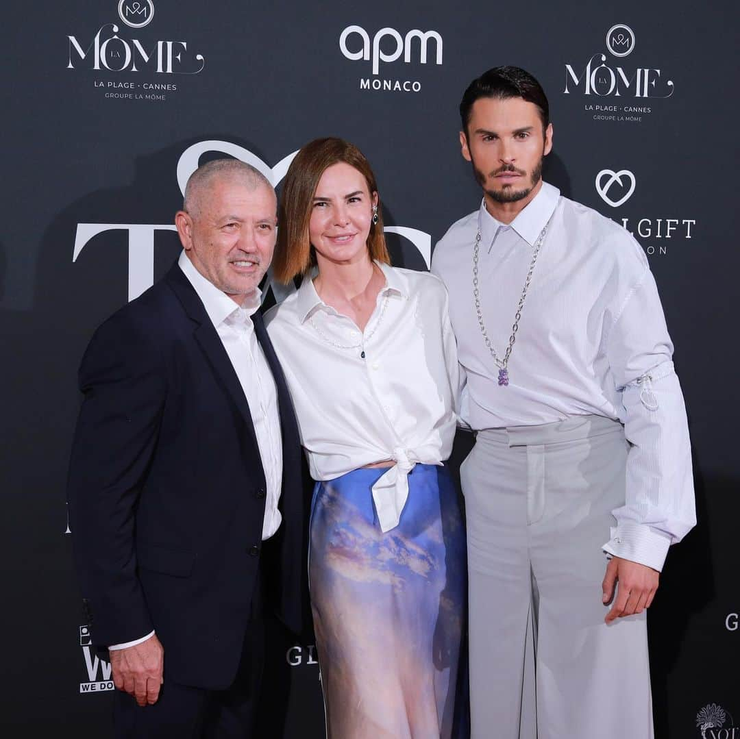 Baptiste Giabiconiのインスタグラム：「famiglia @globalgiftfoundation @apmmonaco」