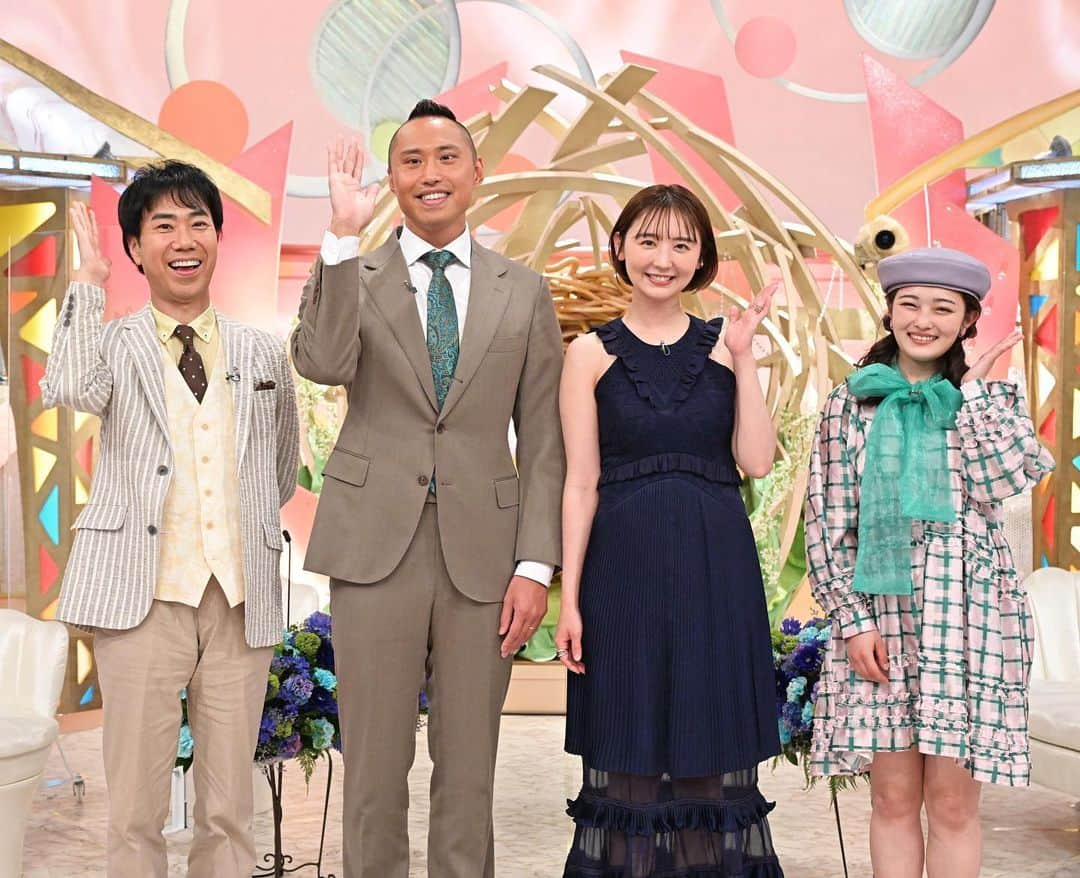 塩浦慎理のインスタグラム：「5/28(日）ひる12:55~ テレビ朝日【新婚さんいらっしゃい！アスリート SP】 夫婦で出演いたします！ とても楽しい収録でした🙏🏼  よかったらご覧ください！ #新婚さんいらっしゃい #まだ新婚」