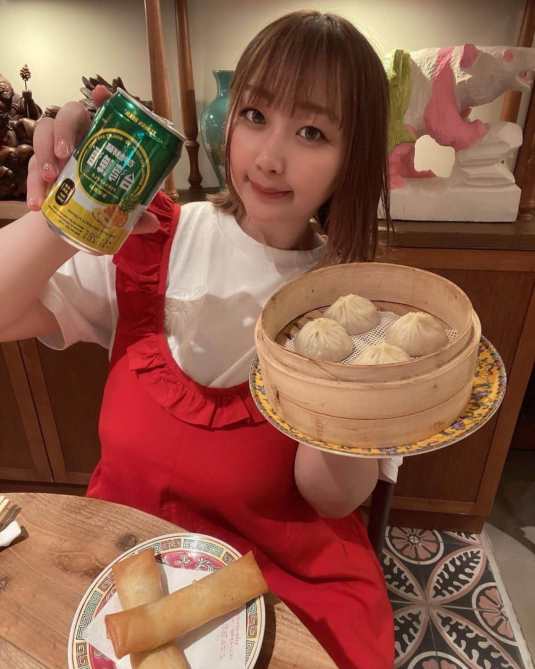 来栖あこのインスタグラム：「🥡 大好きな中華〜🤤💕 とくによだれ鳥がめちゃ美味しかった💖  っと久しぶりに台湾ビール🍻💕 台湾いくといろんな味あるんよね〜🌈🌈  PR @yokohamasyoronpomania #横浜グルメ #横浜中華 #横浜レストラン #台湾グルメ #横浜市グルメ #横濱小籠包マニア」