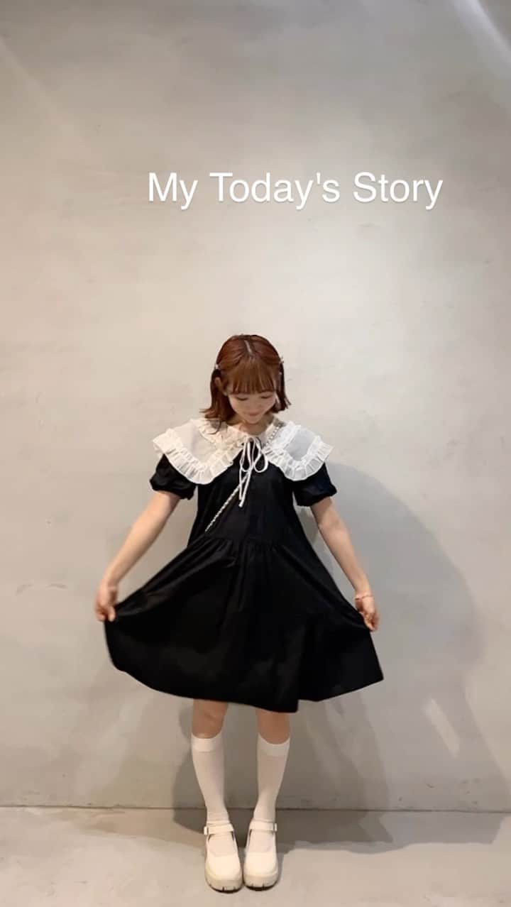 夏川愛実のインスタグラム：「この日の服は珍しいでしたあ#黒コーデ#黒ワンピース#つけ襟#コーデ」
