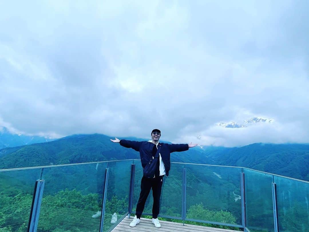ISEKIのインスタグラム：「さぁ はじめようか⛰  アルペンアウトドアーズ プレゼンツ HAKUBA ヤッホー! FESTIVAL 2023  #明日から #白馬岩岳 #ヤッホーフェス」