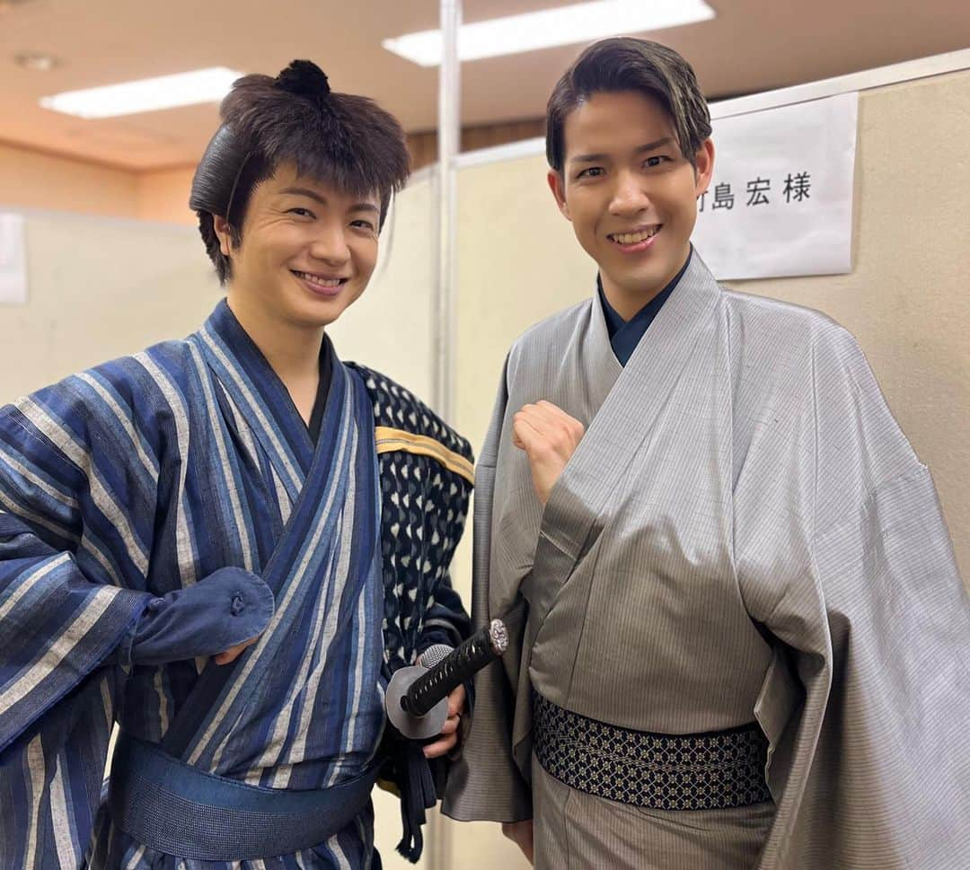 花園直道さんのインスタグラム写真 - (花園直道Instagram)「#NHK BSプレミアム 【新・BS日本のうた】〜坂本冬美一座がやって来た！〜 ご覧頂きありがとうございました。 ※あす5月27日(土)11:30～13:00再放送があります。 ご一緒させて頂いたキャストの皆様、スタッフの皆様ありがとうございました。#竹島宏 さん、昔の思い出を振り返り...感慨深かった。約12年ぶりに共演させて頂きました。 【お夏清十郎】#羽山みずき さん、そして舞踊界の大先輩、花柳糸之先生（振付）ありがとうございました😌」5月26日 9時25分 - naomichi0819