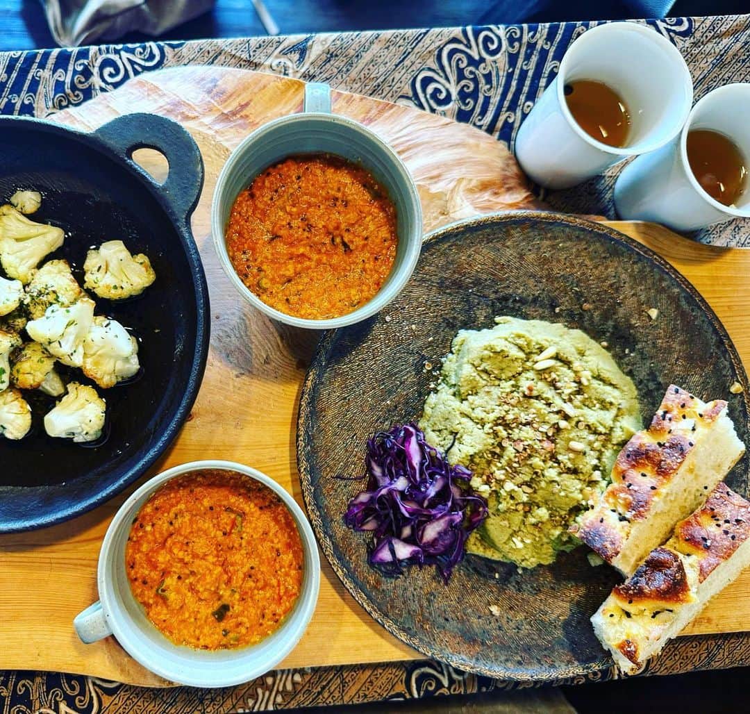 風間ゆみえのインスタグラム：「@roomys.official  @tokyospicehouse1   Food remedy's🌿🌿🌿 5月のSpice cooking class🍽✨」