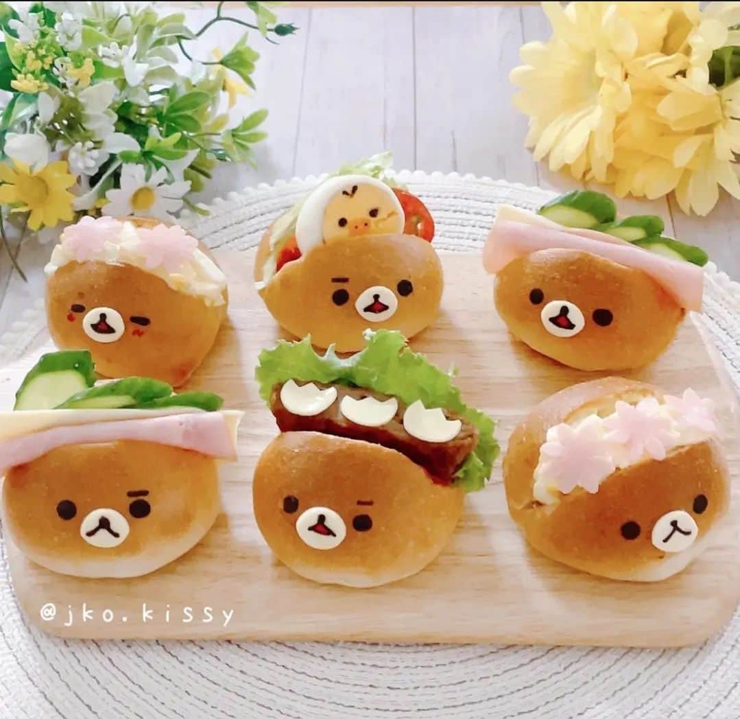 Rilakkuma US（リラックマ）さんのインスタグラム写真 - (Rilakkuma US（リラックマ）Instagram)「@jko.kissy made these adorable Rilakkuma sandwich the most expressive little faces! Which is your favorite sandwich?  #rilakkumaus #rilakkuma #sanx #kawaii #cutefood #sanwiches #リラックマ #サンエックス」5月26日 1時07分 - rilakkumaus