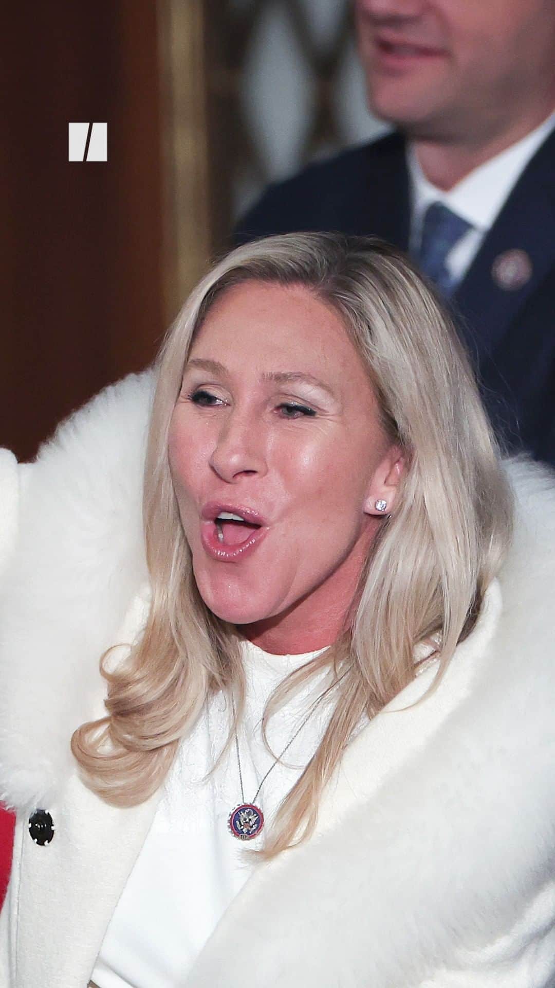 Huffington Postのインスタグラム：「Rep. Marjorie Taylor Greene (R-Ga.) found out firsthand what her Democratic co-workers think of her on Wednesday ― and it apparently isn’t much.  The Georgia representative was speaking during a House session when she made a simple request of her congressional colleagues.  “Members are reminded to abide by decorum of the House,” she said, only to spark raucous laughter.  The giggle fest was so extreme that Greene was forced to bang her gavel repeatedly, to little effect. Watch the moment above.」