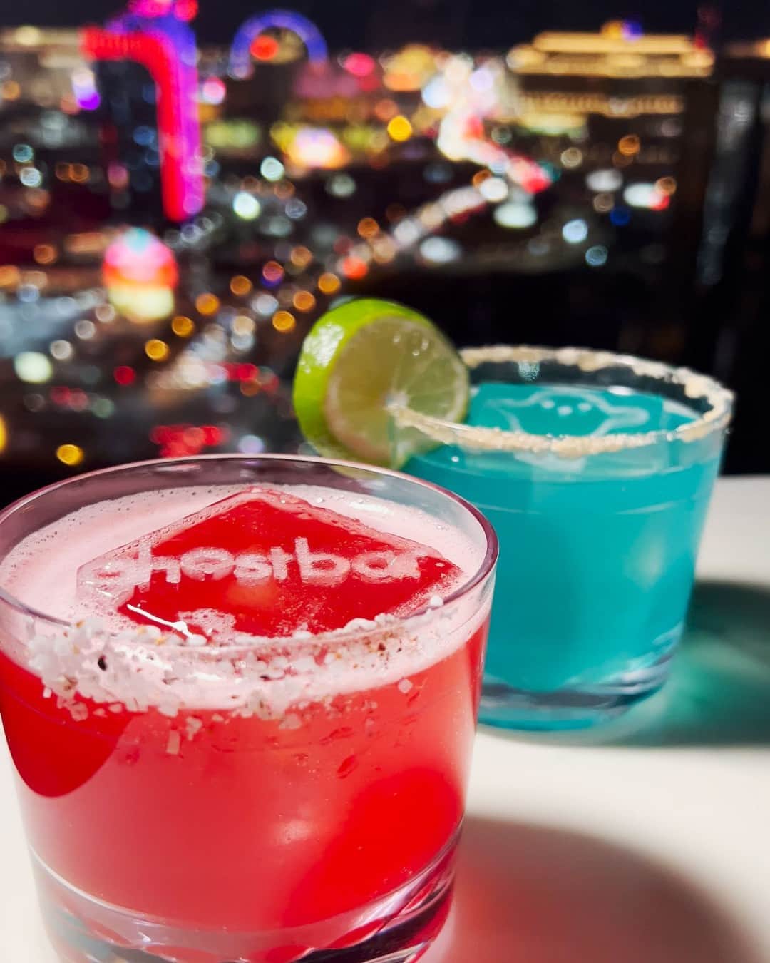 Palms Casino Resortのインスタグラム：「Cheers to the best view in Vegas! 👻🍸」