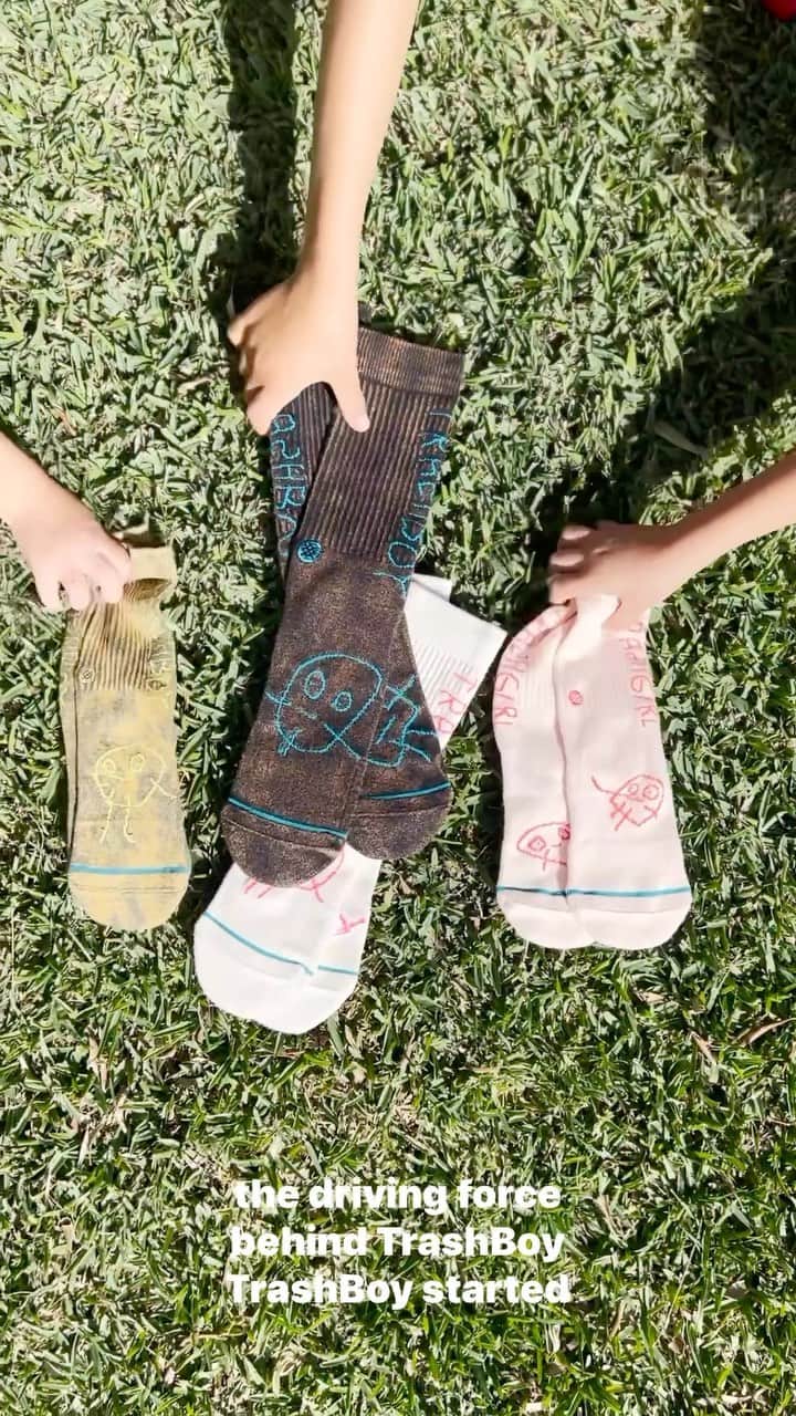 Stanceのインスタグラム：「No Dumping Allowed. ⁠⚠️ ⁠ What started off as an unusual hobby for Courtney Reynolds and her scrap material creations has become a full line of in-demand, eco-savvy fashions. And thus, Trashboy was born… with its sister spin-off Trashgirl soon to follow.⁠ ⁠ A fitting showcase for her tactile, often child-like aesthetic (thanks to the artistic embellishments of her three kids), Stance and Reynolds’ trash family of imprints are coming together for a special capsule collection to the delight of fans everywhere.⁠ ⁠ With a total of four unique styles (two for adults, two for the kiddos), each design depicts the artwork of Courtney and her children on a Stance signature acid wash background.⁠ ⁠ Link in bio...⁠ ⁠ #stitcheddifferent #stancesocks #trashboy #trashgirl #napkinapocalypse」